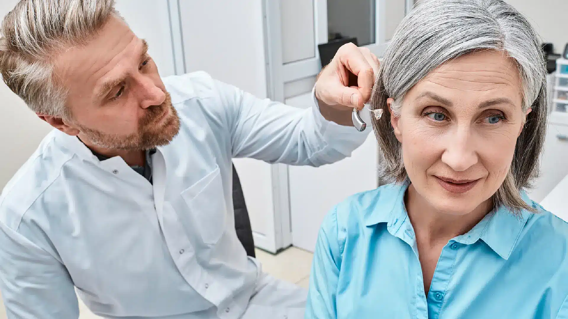 The Audiologist Advantage vs. Online and Big Box Stores